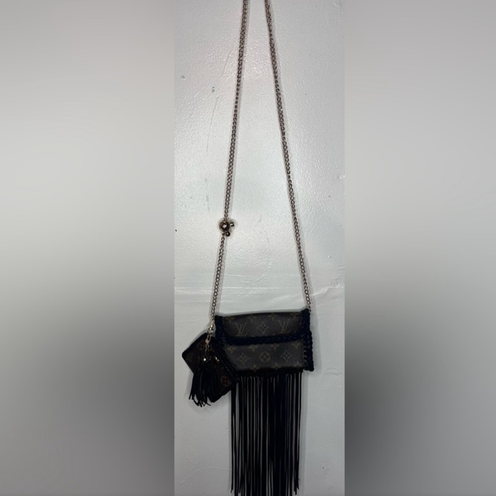 Louis Vuitton Brown and Black Fringe Bag - Picture 13 of 13